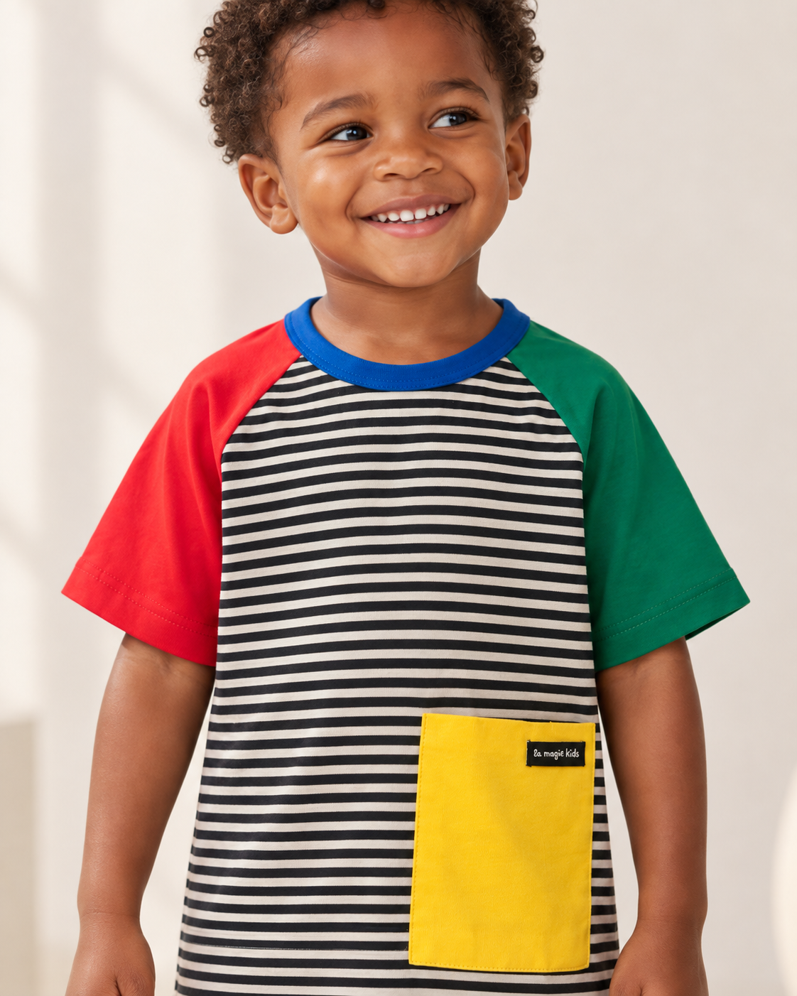 Camiseta Infantil Listrada Manga Colorida
