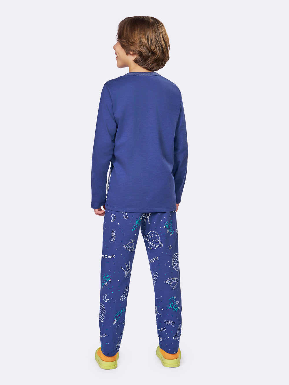 Pijama Infantil Space Explorer que Brilha no Escuro | Lili Picolé
